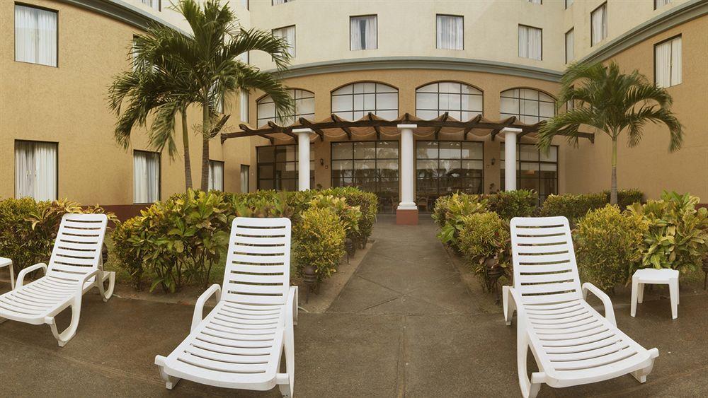 Fiesta Inn Poza Rica Exteriör bild